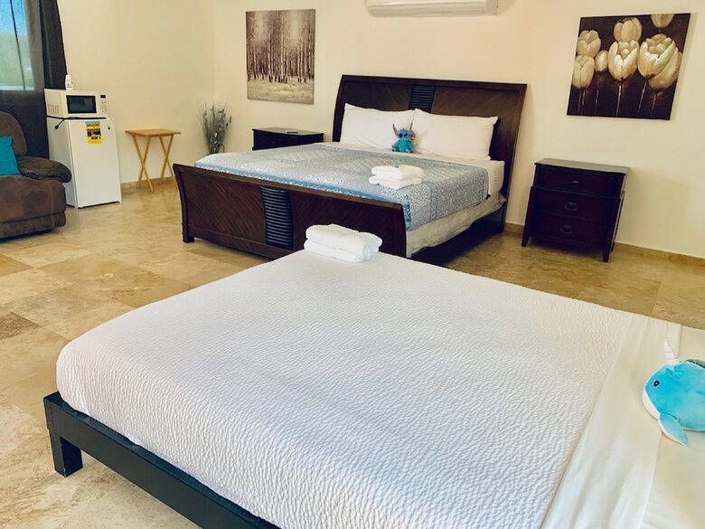 Hotel Manati World Point Inn