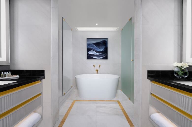 Azur Legacy Collection Hotel