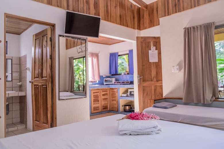Zula Inn Aparthotel