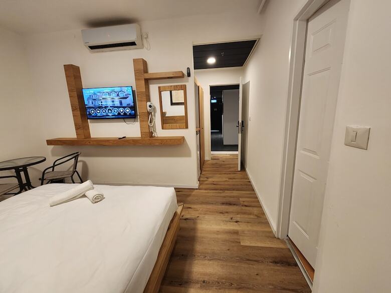 Tiberia Hotel