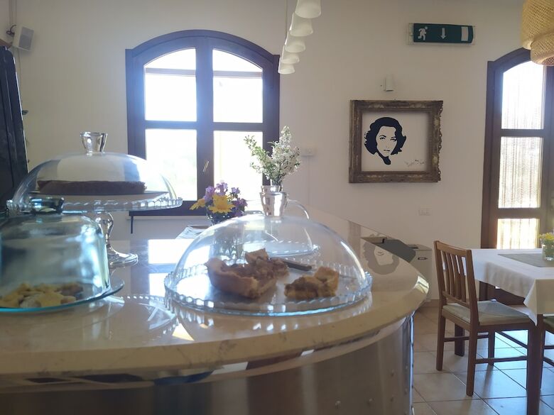 Room In B&B - "note Di Stelle" Resort In Marru