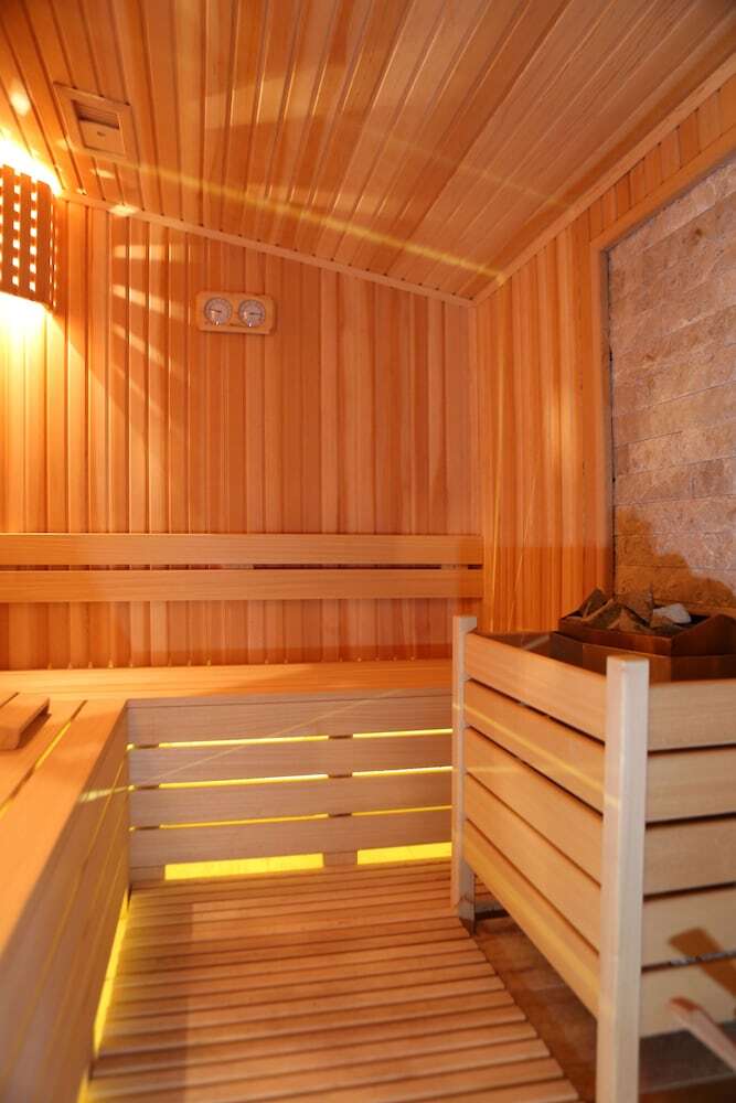 Letstay Hotel - Adults Only
