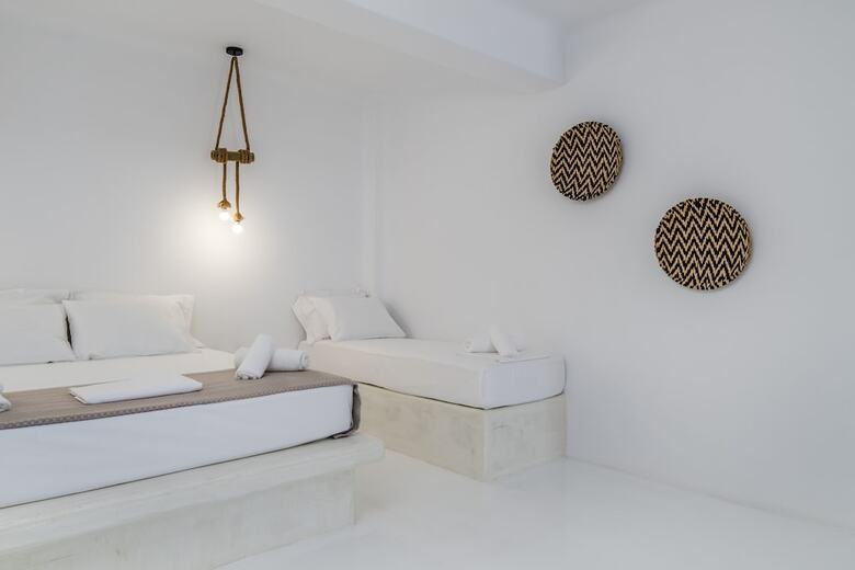 The Amethyst Exclusive Suites Oia