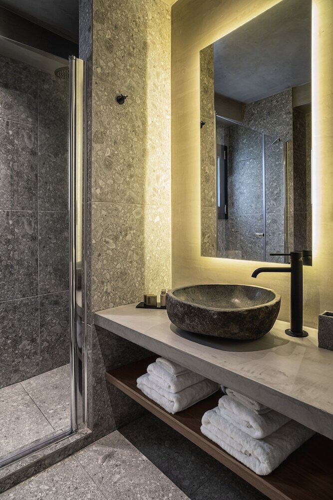 Hotel Bob W Athens Akadimia