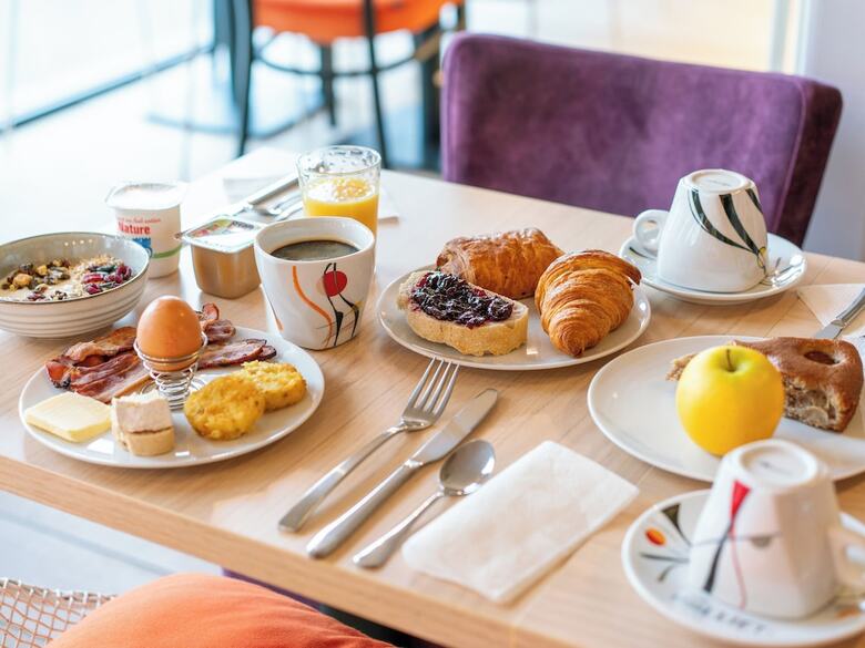 Aparthotel B&B Home Caen Centre Gare