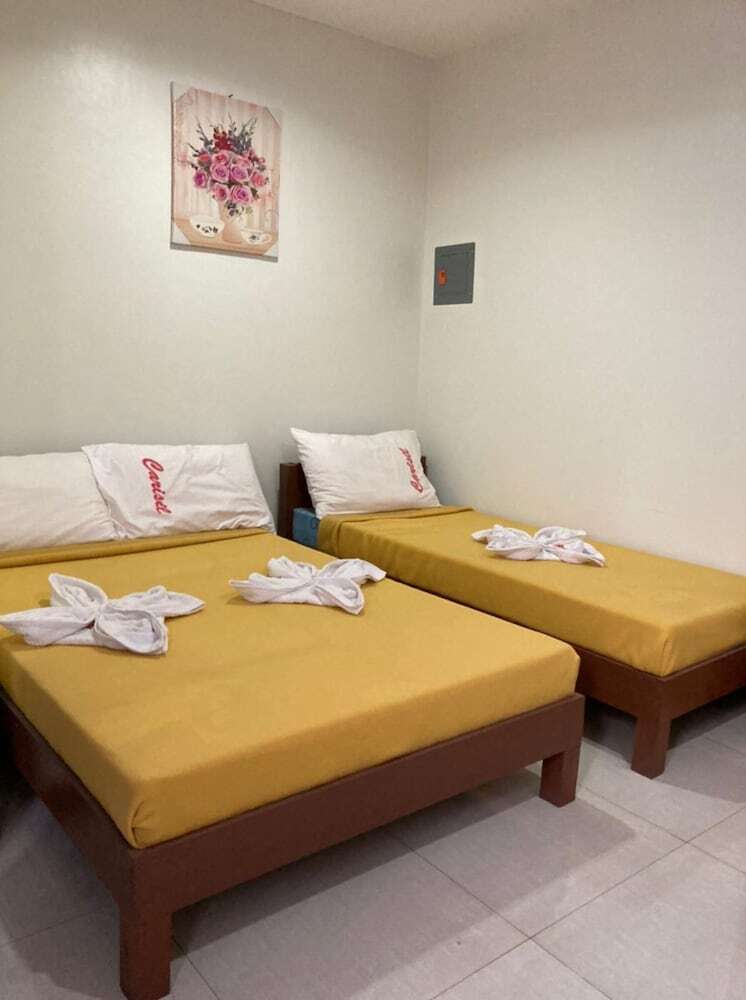 Hotel Oyo 815 Carisil Bldg