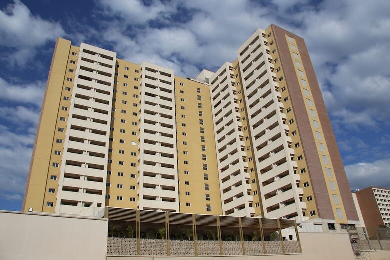 Hot Beach Suites