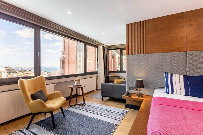 Hotel Sala Suites