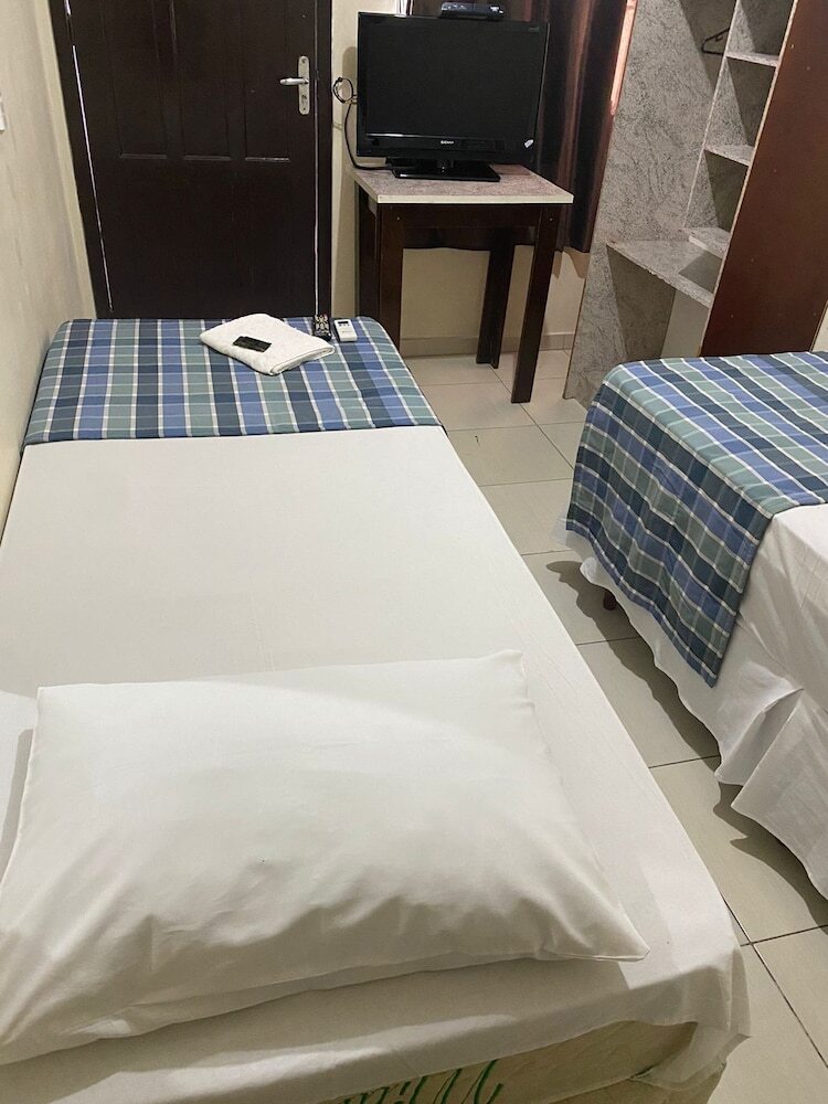 Hotel Zata Econ�mico