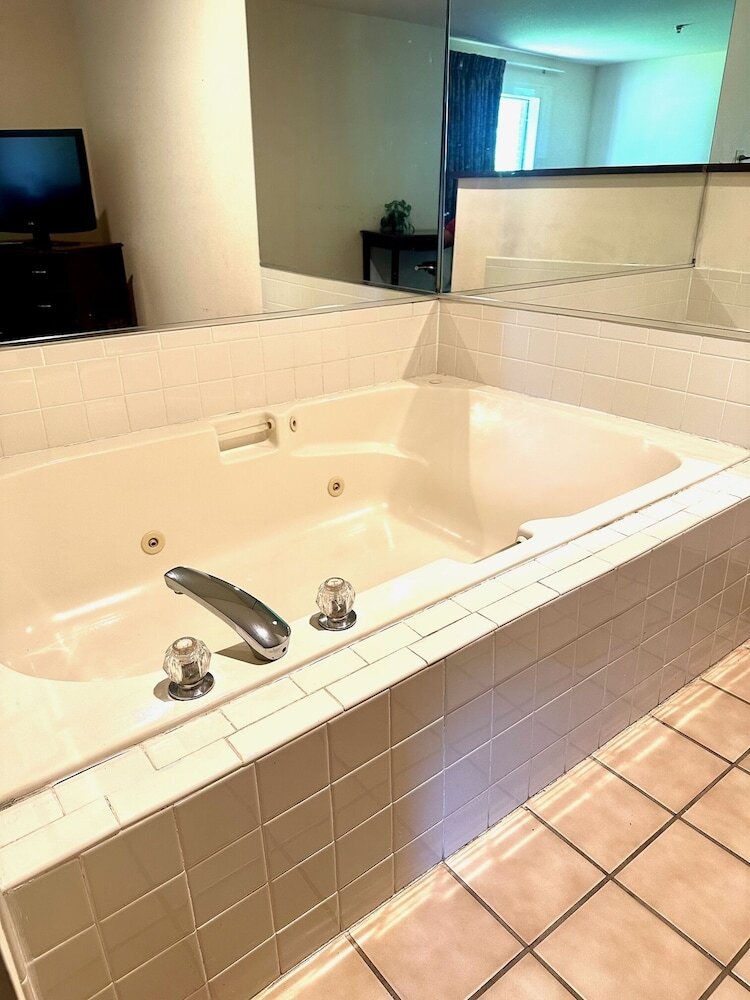 Hotel Haven Inn & Suites