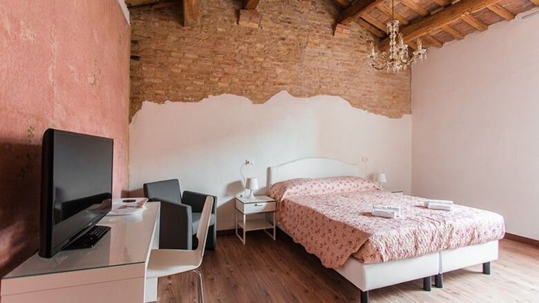 Posada Toscanini Rooms
