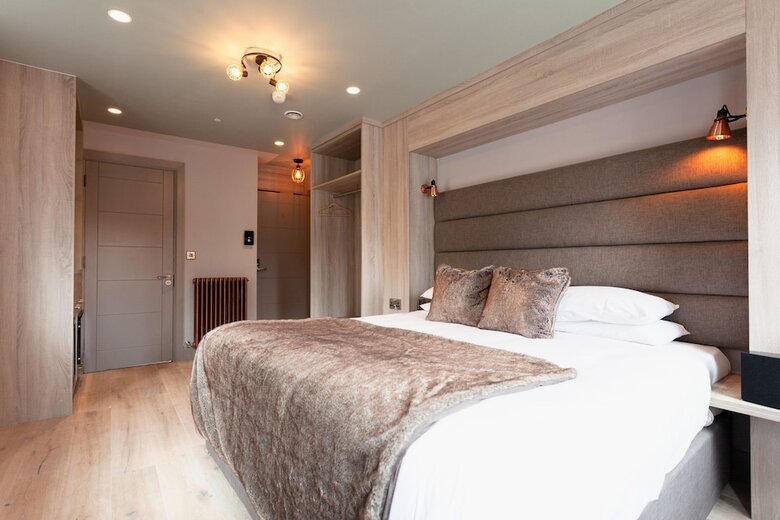 Hotel Clarendon Suites