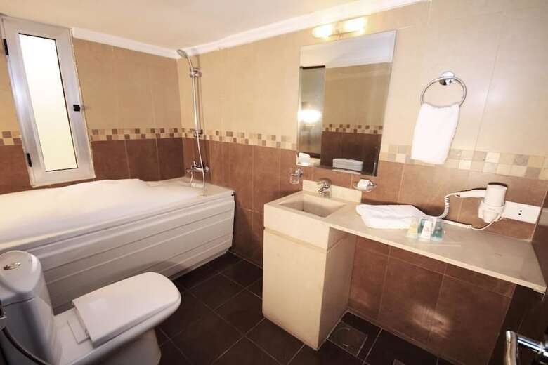 Hotel Rivoli Palace