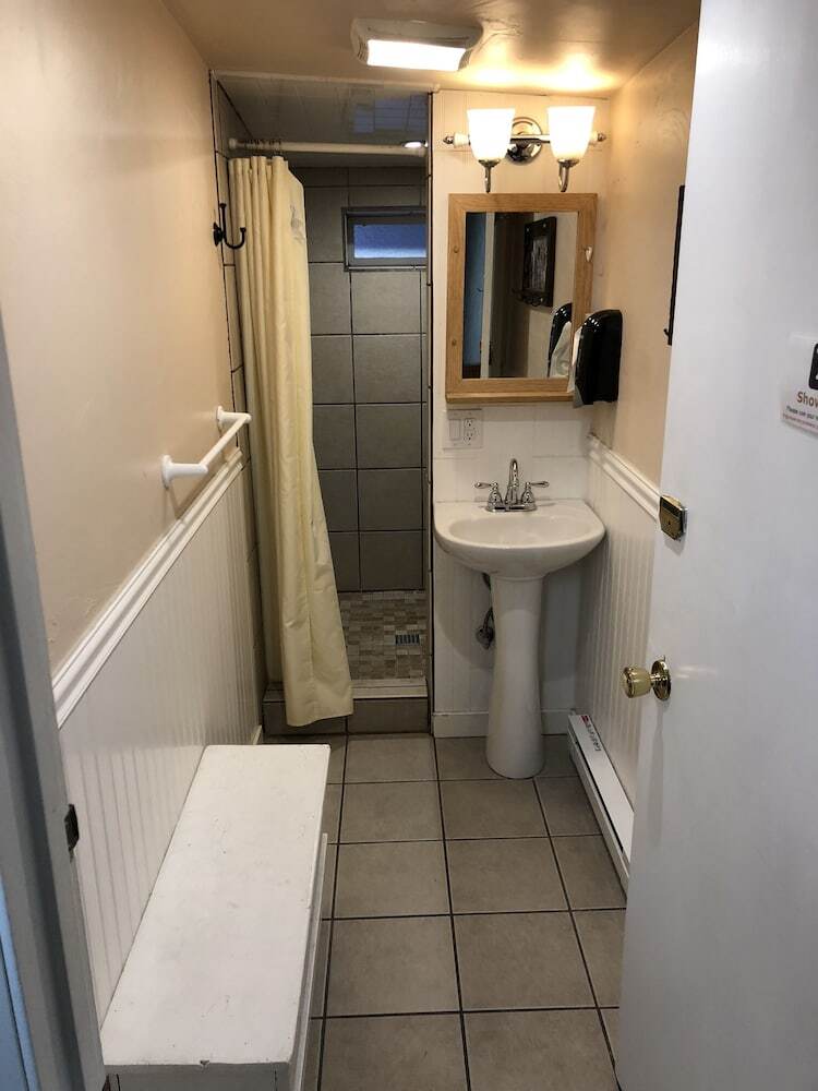 The Historic Madison Hotel Motel