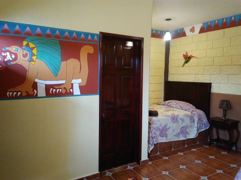 Hotel El Sue�o De Quetzalcoatl
