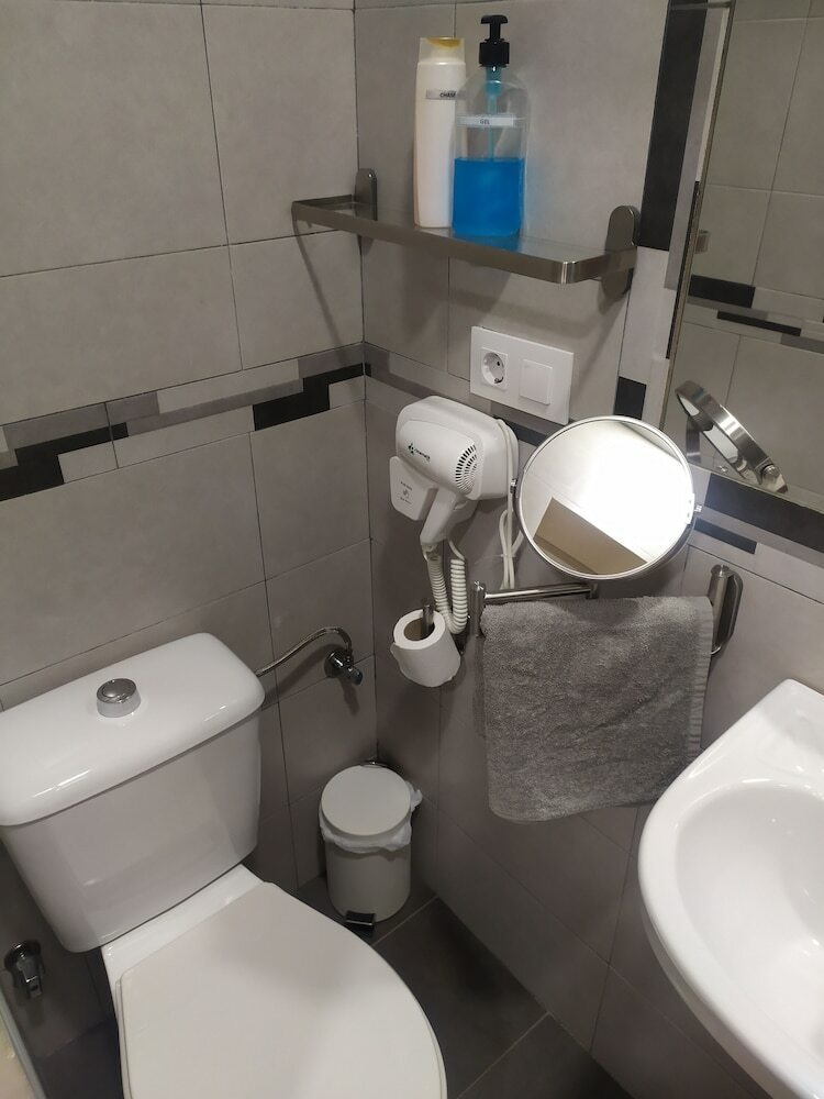 Pensi�n Azahar