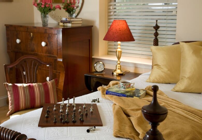 Bed & Breakfast Woodley Park Guest House