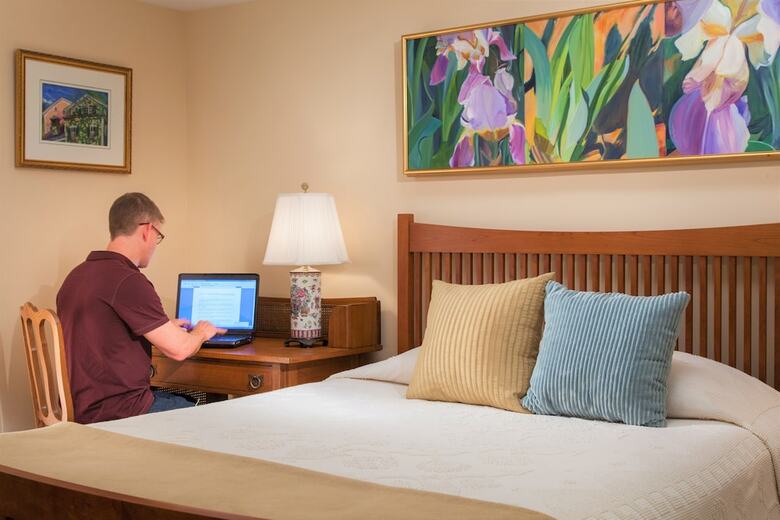 Bed & Breakfast Woodley Park Guest House