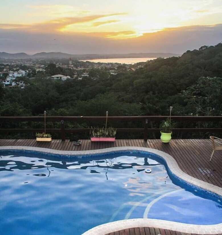 Posada Sunset Hostel & Suites
