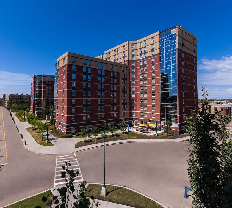 Hotel Macewan University Residence