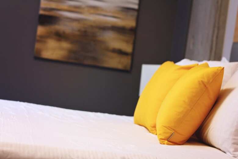 Hotel Macewan University Residence