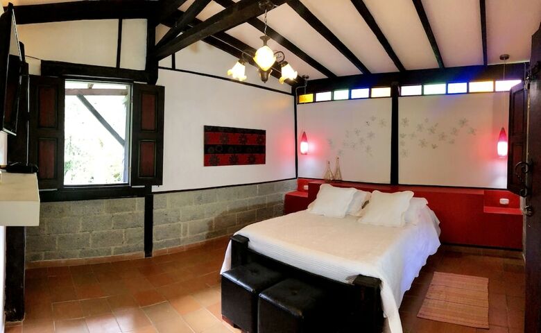 Hotel V�speras