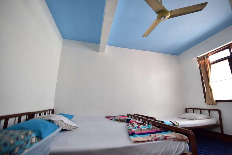 Prasuri Guest House