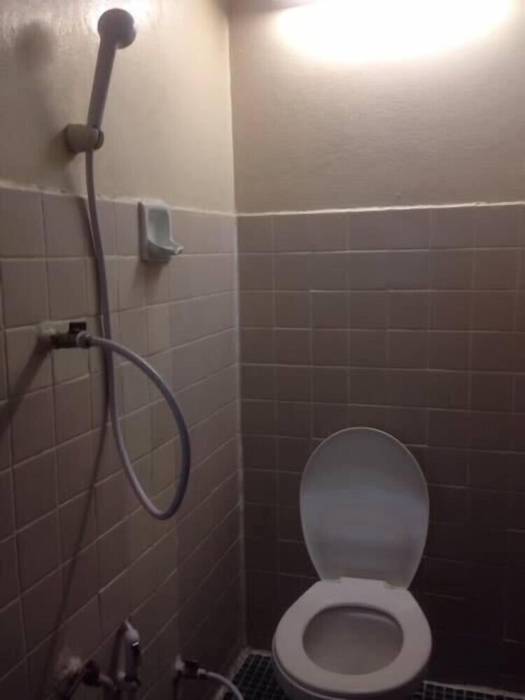 Prasuri Guest House