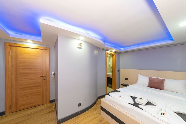 Hotel Butterfly Suites