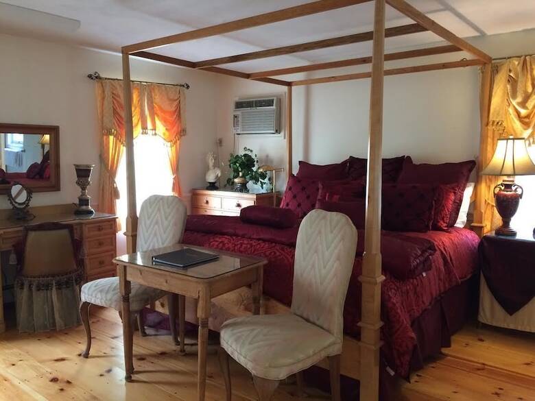 Bed & Breakfast Hartwell House Inn