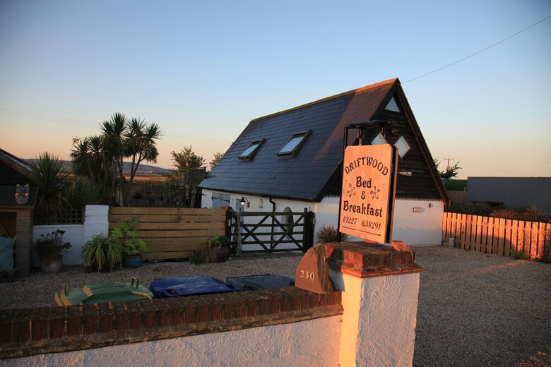 Bed & Breakfast Driftwood Beach House