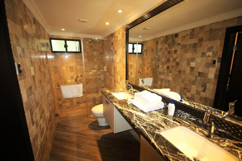 Cedros Inn Boutique Hotel