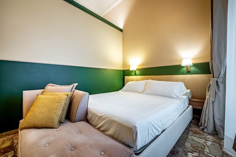 Cerretani Palace Luxury B&B