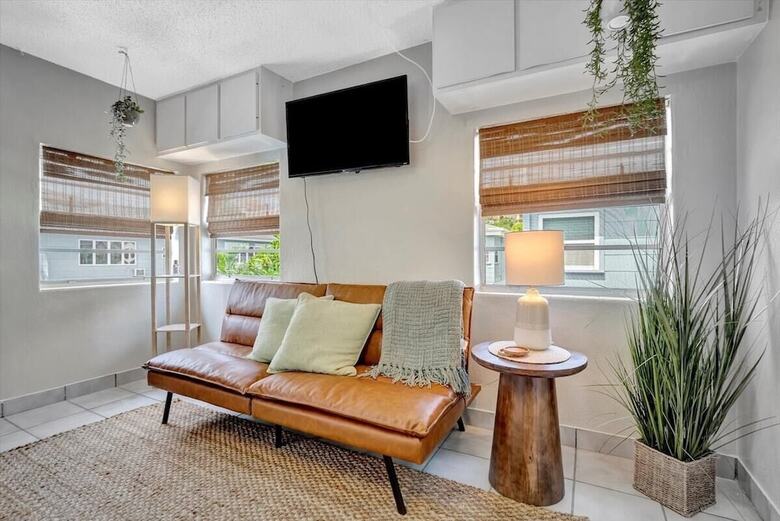 Hotel The Seashell Suites