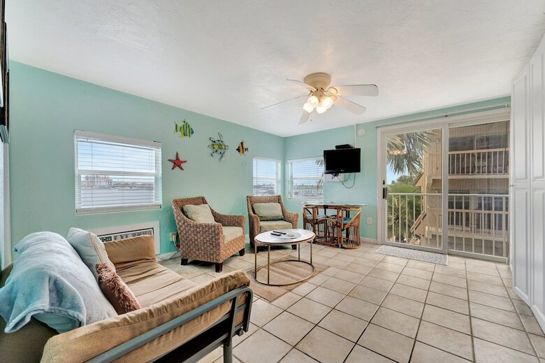Hotel The Seashell Suites