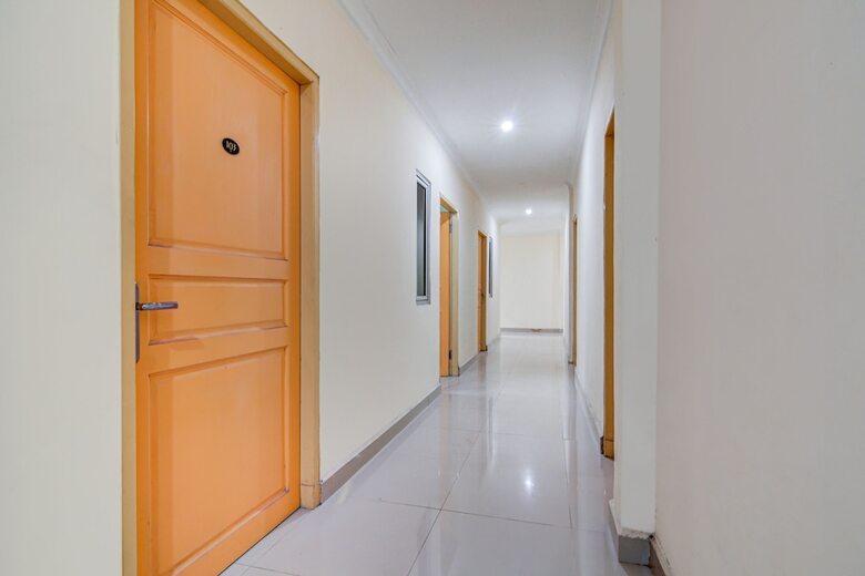 Oyo 90857 Baaraka Syariah Hotel