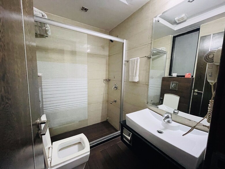 Zip By Spree Hotels Delhi Greater Kailash
