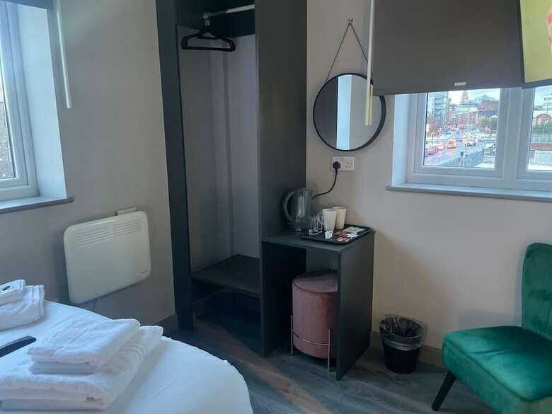 Hotel Phoenix Pods