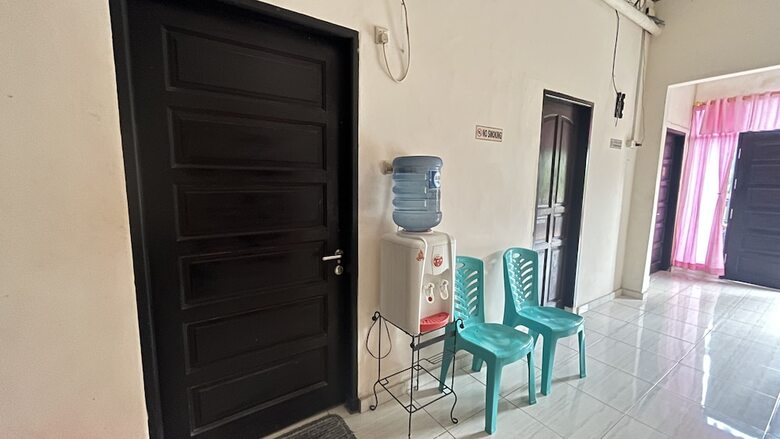 Hotel O Kost Biru