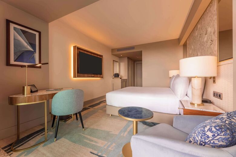 Legacy Hotel Cascais, Curio Collection By Hilton