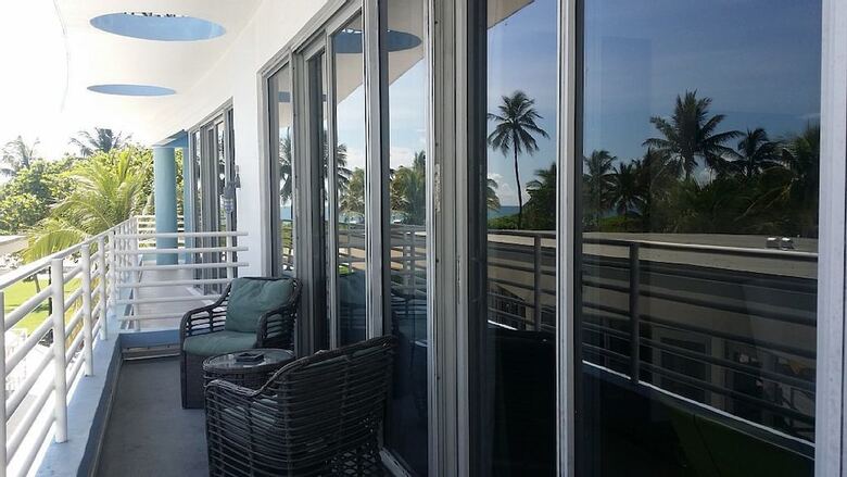 Aparthotel Strand Ocean Drive Suites