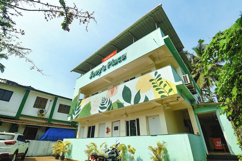 Hotel Fabexpress Joey's Place