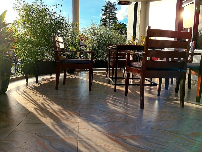 Bed & Breakfast La Cafecito Bistro And Accommodation