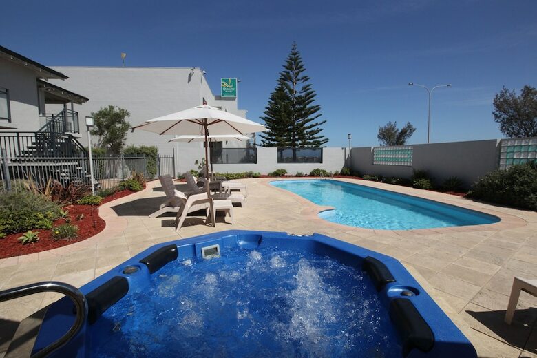 Hotel Quality Resort Sorrento Beach