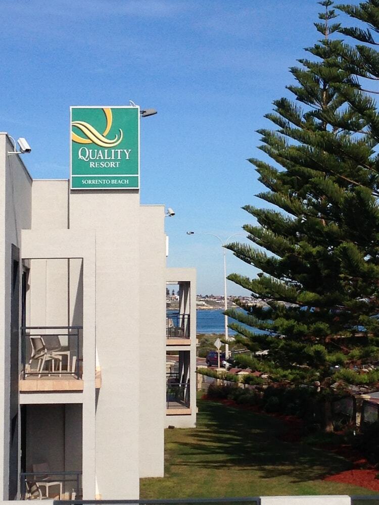 Hotel Quality Resort Sorrento Beach