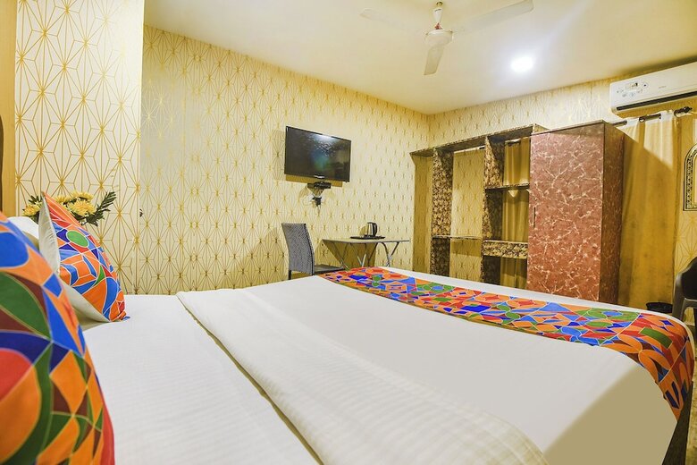 Fabhotel Dolphin Resort
