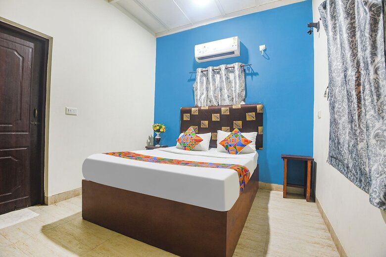 Fabhotel Dolphin Resort