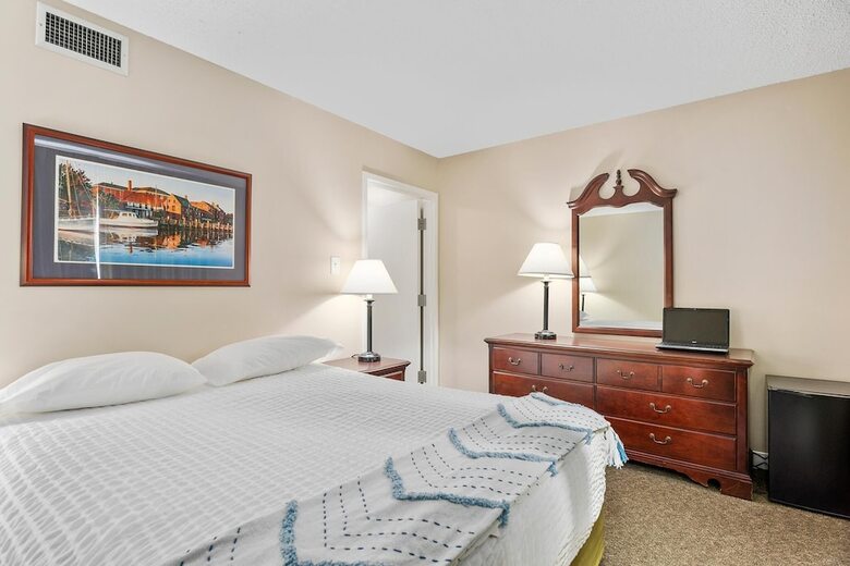 Top Floor Standard Suite