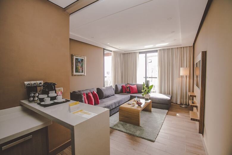 Downtown Hotel Ma�rif Casablanca By Tsa