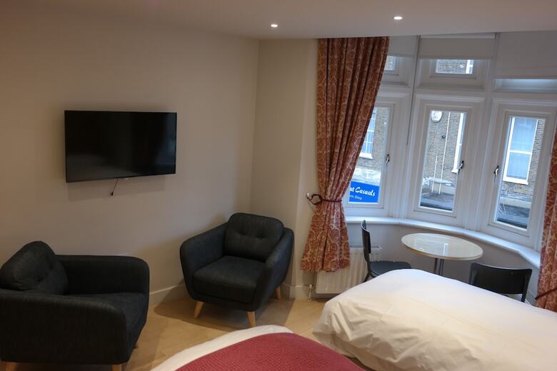 Hotel Alma Rooms
